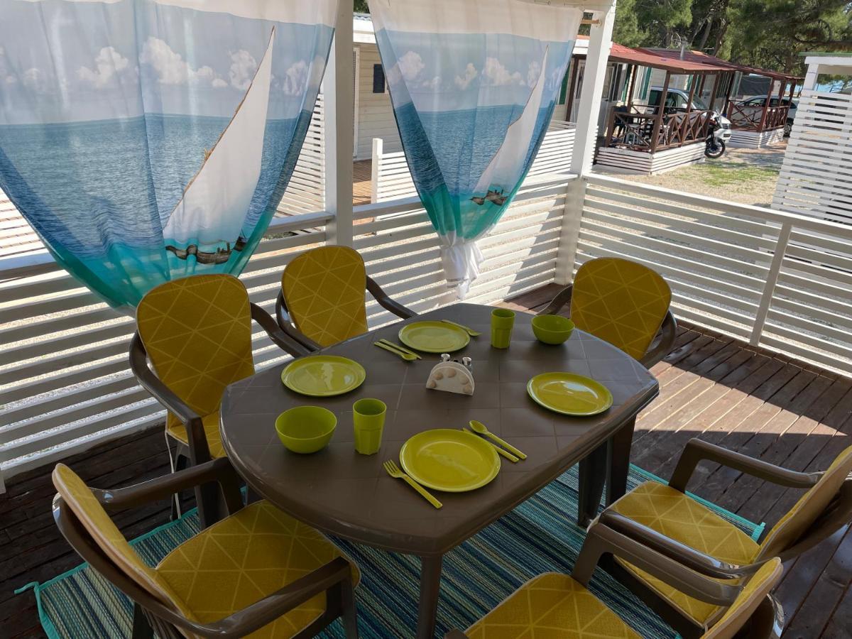 Dalmacia Mobile Homes And Caravans At The Beach Privlaka  Extérieur photo